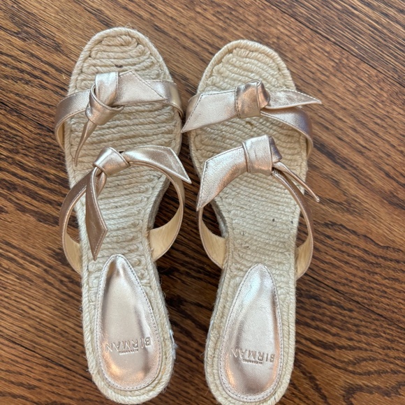 Alexandre Birman Gold Espadrille Shoes with Woven Detail - Picture 3 of 5